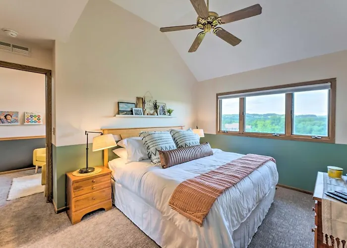 The Golf View, Boutique Getaway!