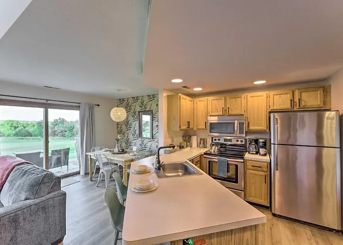 The Golf View, Boutique Getaway! *
